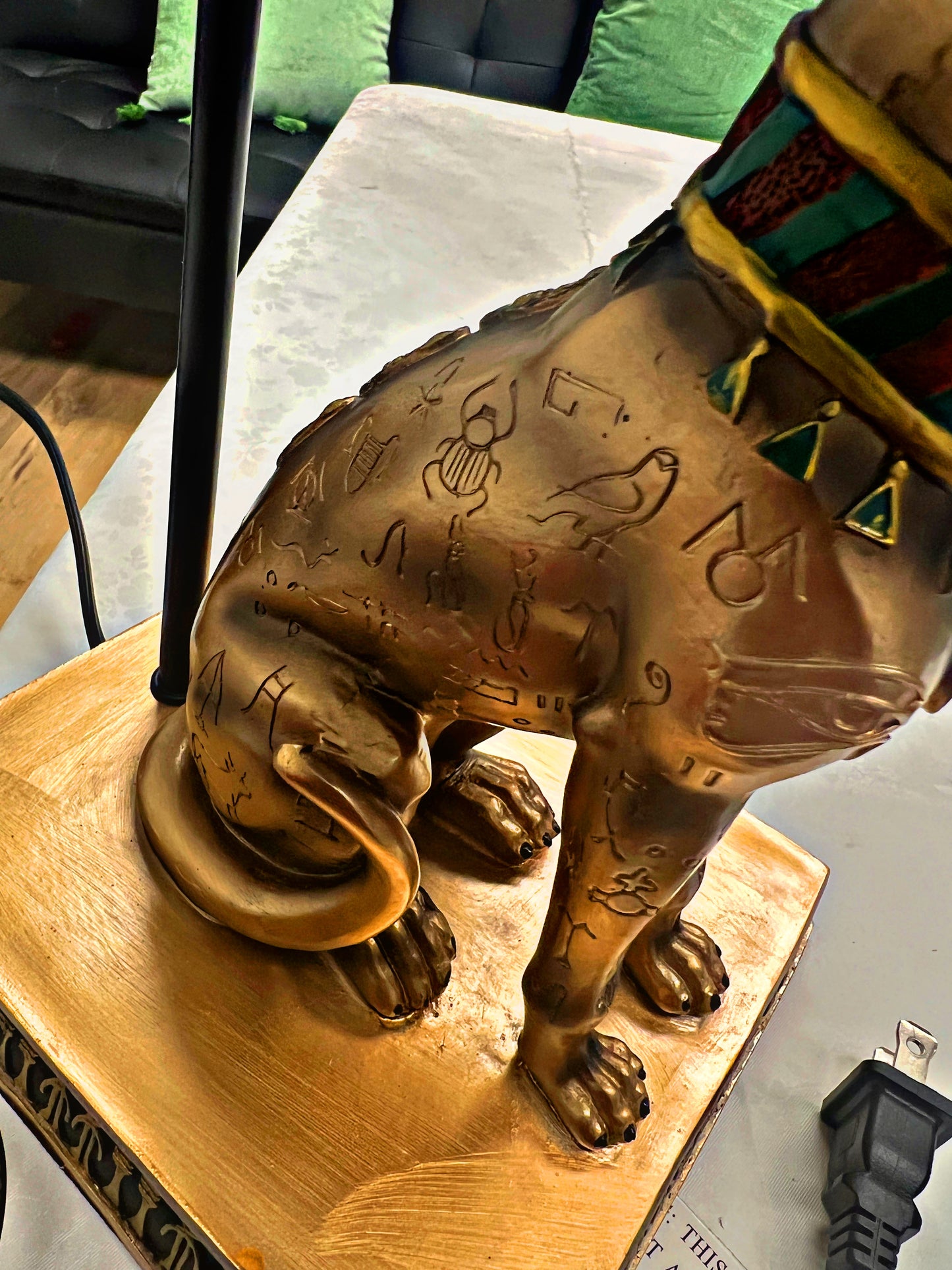 LUXURY DESIGNER ANCIENT EGYPTIAN DOG (LAMP) (RARE)