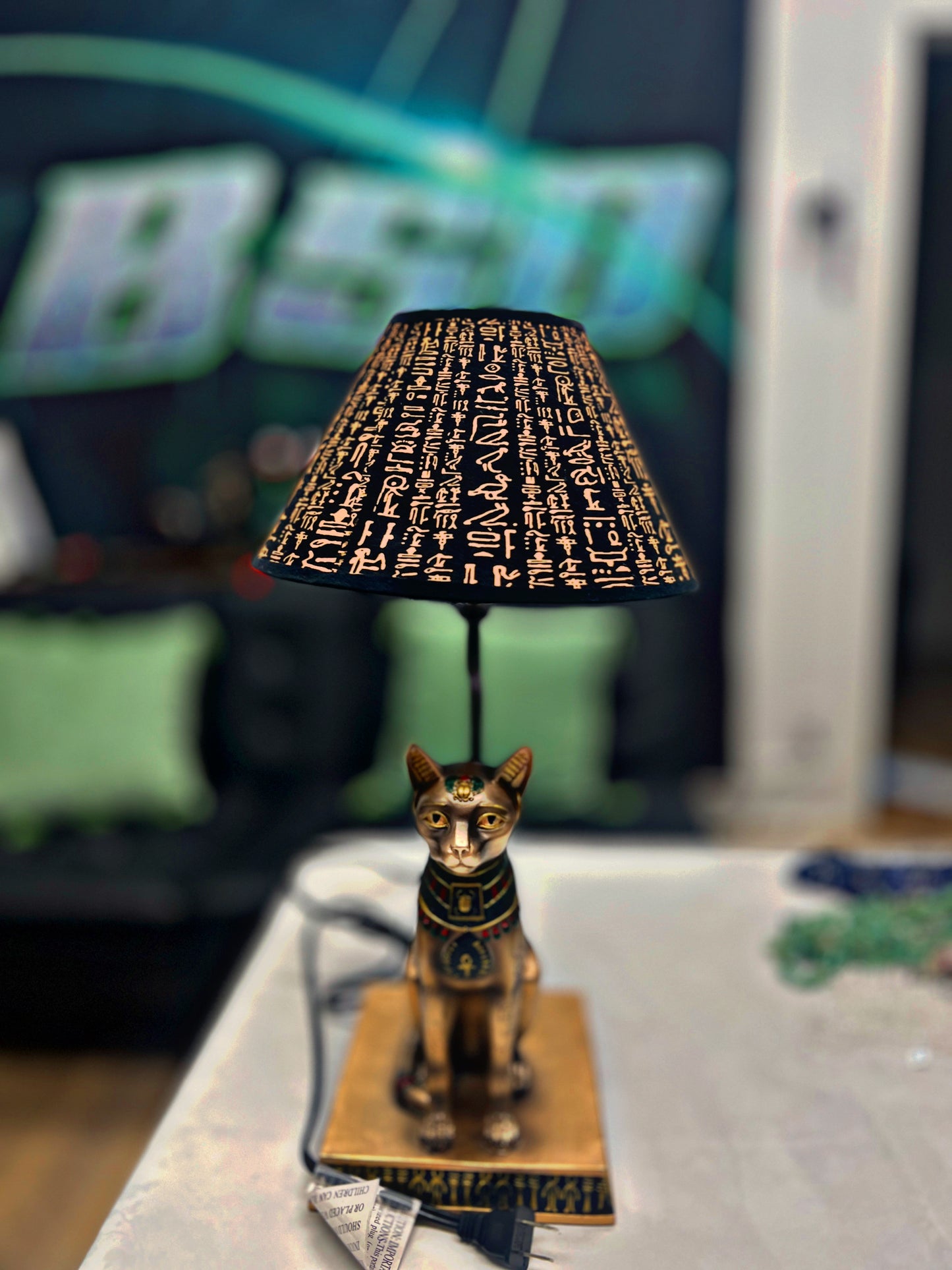 LUXURY DESIGNER ANCIENT EGYPTIAN BLACK CAT (LAMP) (RARE)