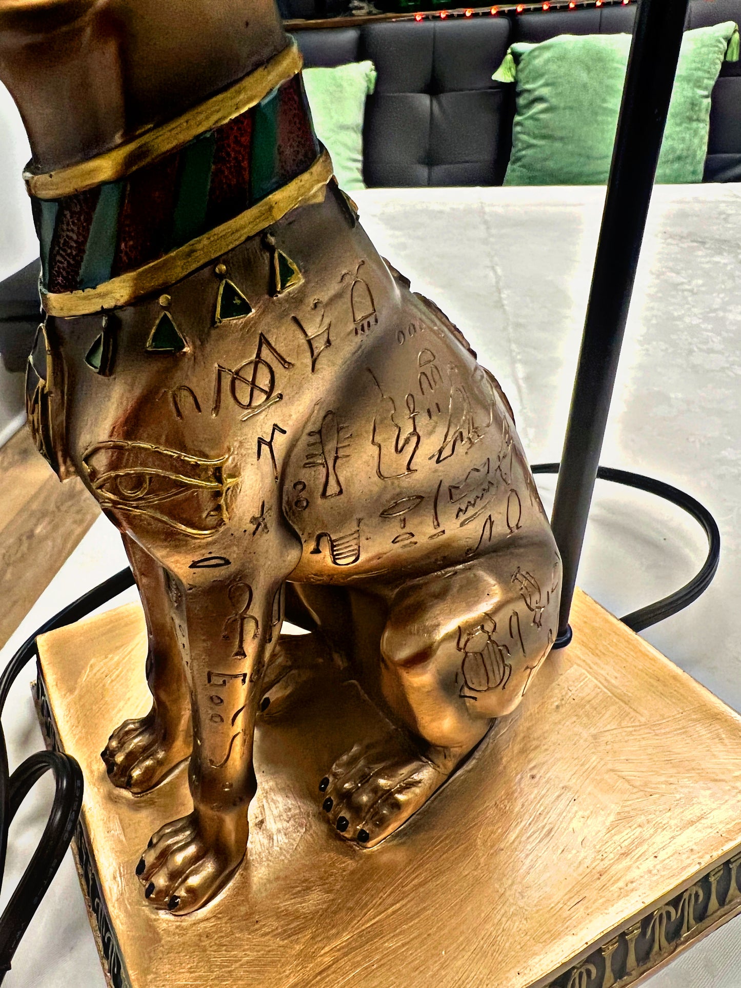 LUXURY DESIGNER ANCIENT EGYPTIAN DOG (LAMP) (RARE)